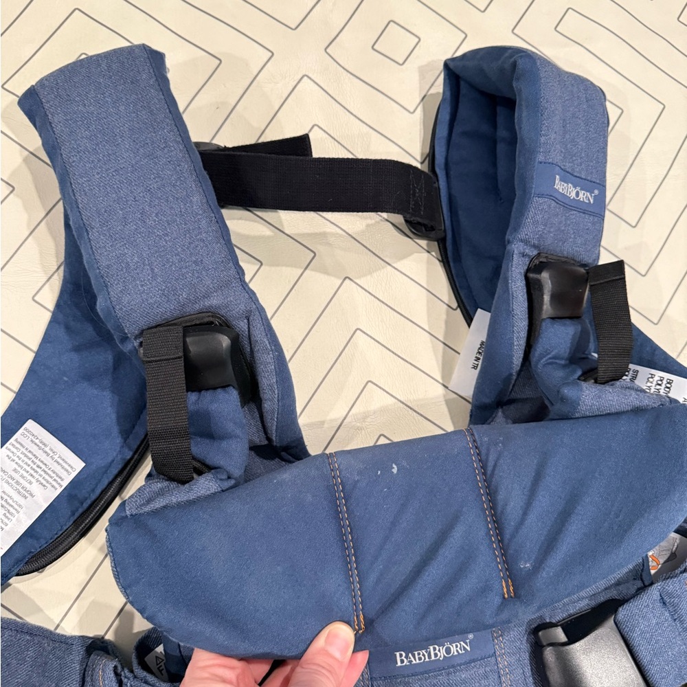 BabyBjorn Denim Original - Picture 7 of 13